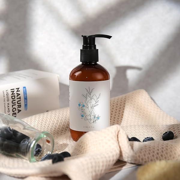 ROMIIE ZOI NATURAL HAND & BODY LOTION BOTANICAL TOUCH – ETHEREAL BLEND OF WHITE TEA & BERRY – 236 ML / 8 FL OZ