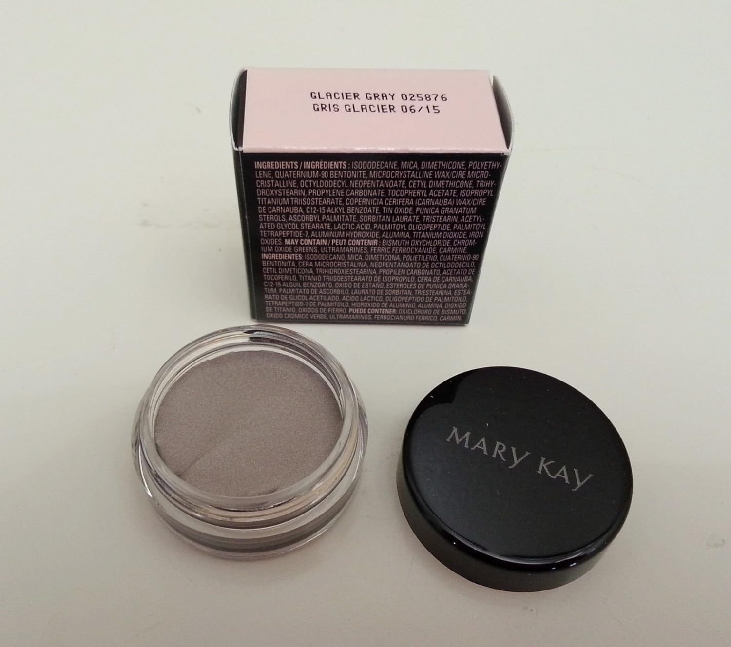 Mary Kay Cream Eye Color , glacier Gray