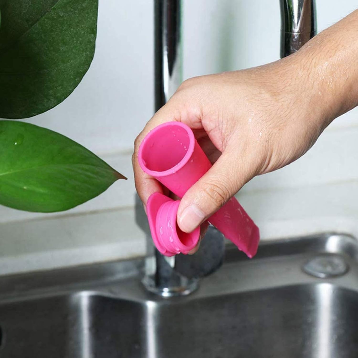 Ice Pop Molds for Kids, Leakproof Silicone Ice Popsicle Molds with Lids, DIY Reusable Ice Lolly Moulds Ice Pop Molds Popsicle Maker for Homemade Popsicle, Multi Colors - Set of 6: Kitchen & Dining