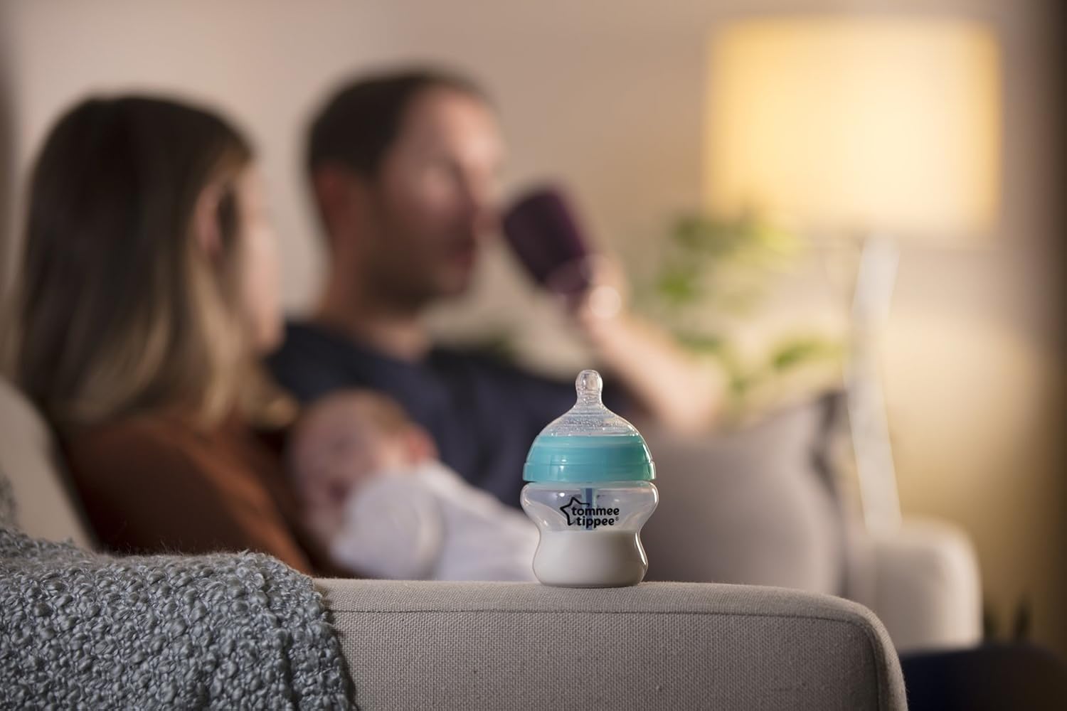 Tommee Tippee Advanced Anti-Colic Newborn Baby Bottle Feeding Set, Heat Sensing Technology, BPA-Free : Baby