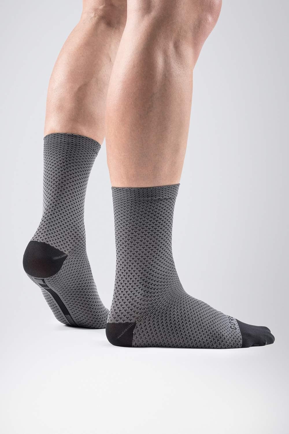 GORE WEAR unisex C3 Dot Mid Socks : Clothing