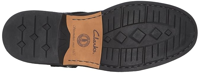 clarks meldon strap boots