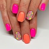 Pink Press on Nails Orange Short Square Fake Nails with Mini Flower Design Spring Glue on Nails Summer False Nails Full Cover Glossy Reusable Floral Nail for Women Girls Manicure 24pcs