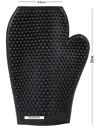 MUNCHOS Rubber Massage Hand Shaped Bath Glove for Dog Multicolor