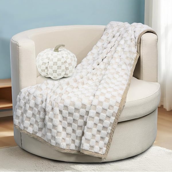 VIGORSPRING THROW BLANKET FOR COUCH BED SOFA 60X80INCHES, FLUFFY COZY SOFT PLUSH LUXURY THICK FUZZY FLEECE BLANKET FOR COUCH BED SOFA BEDROOM LIVING ROOM,COMFY TEDDY FLEECE BLANKET(LIGHT CAMEL)