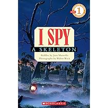 I Spy a Skeleton (Scholastic Reader%ｶﾝﾏ% Level 1) 51dKJ1eMbgL._AC_SY200_QL15_.jpg