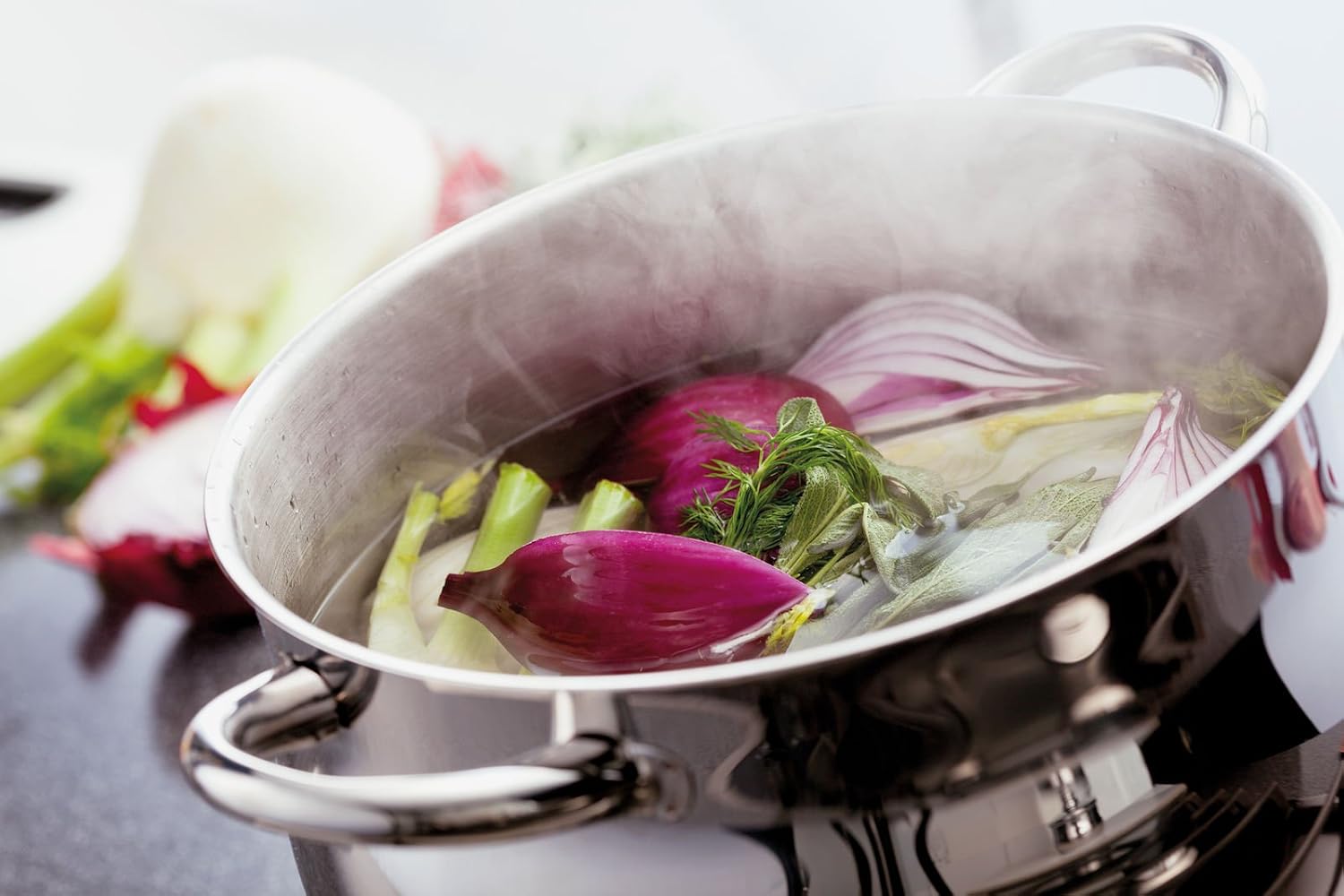 Stellar 1000 Stainless Steel Stockpot and Lid (26CM (6.9Ltr)), Silver - Image 3