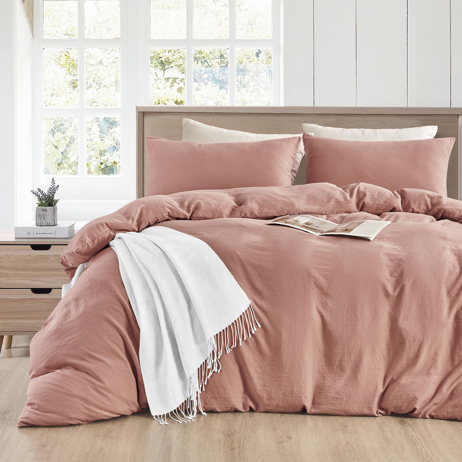 KASYLAN Duvet Cover Set - Washed Microfiber Bedding Set with Zipper Closure, Soft and Comfortable with Pillow case - Bedding Quilt Cover Set (King, Pink)