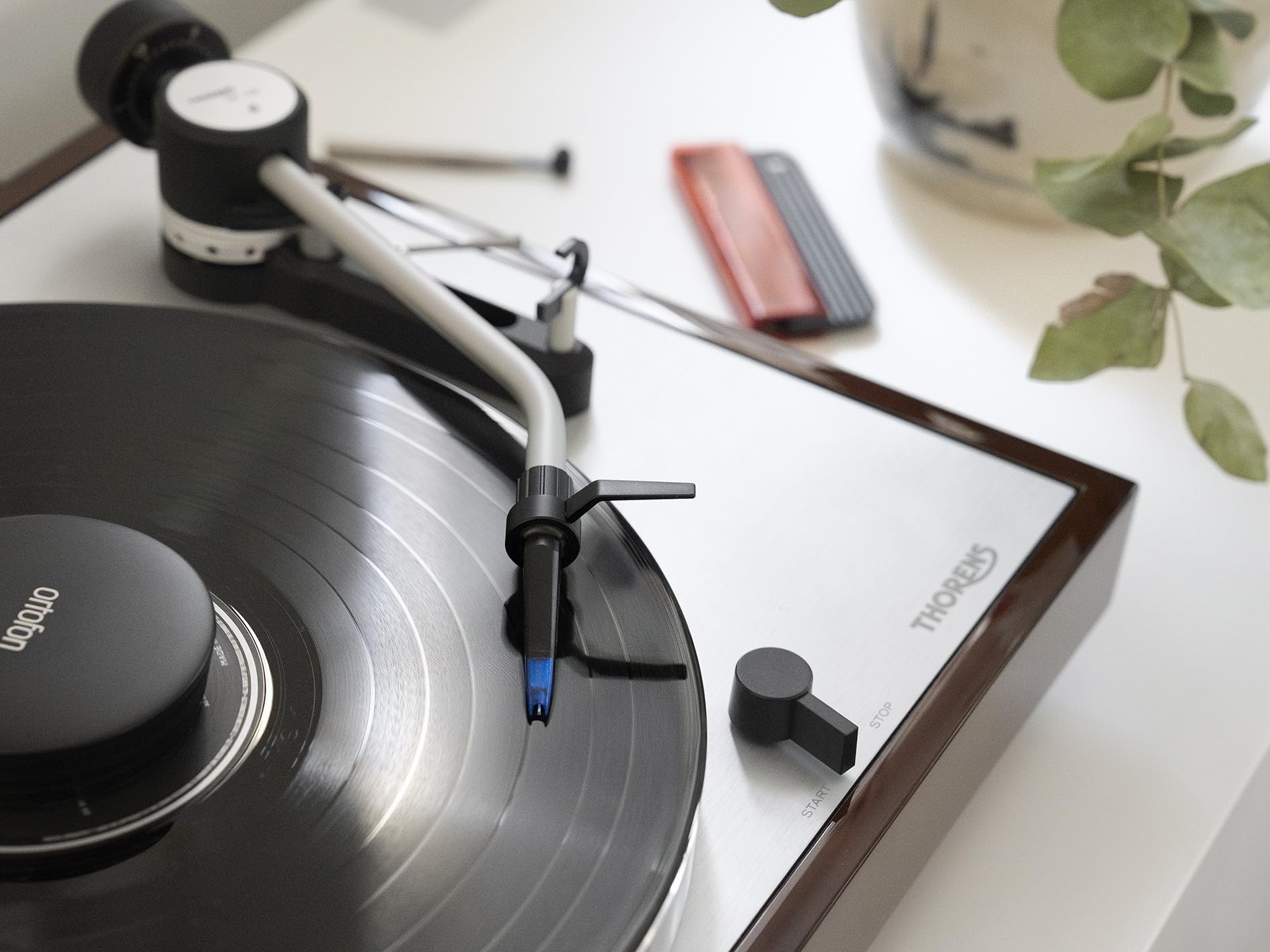 Ortofon Concorde Music Blue Phono Cartridge Tool-Free Installation on S-shaped Tone Arms