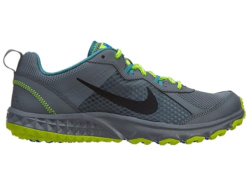 nike wild trail sneakers