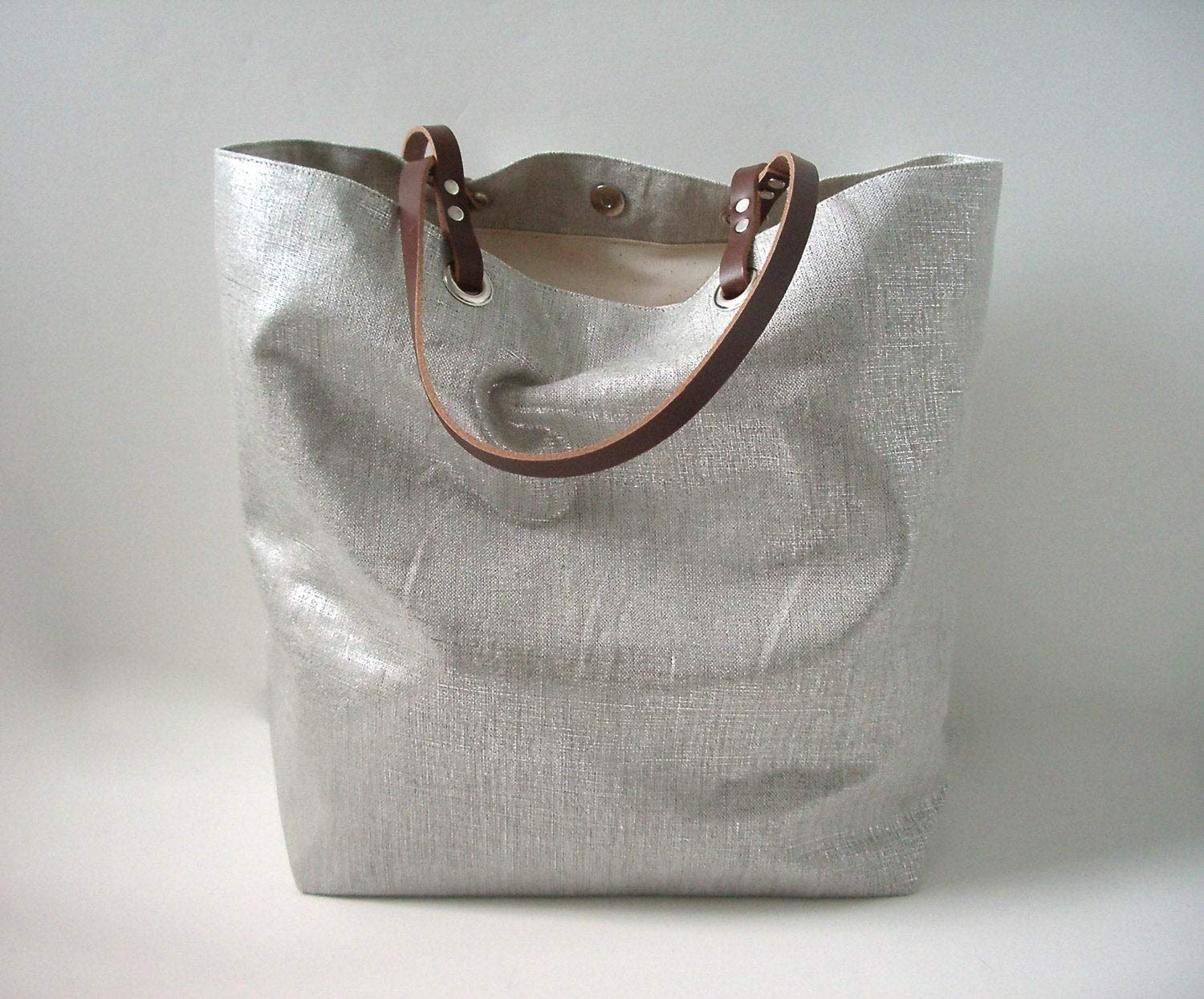 silver metallic beach bag