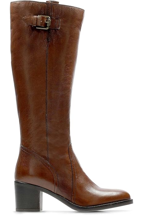 clarkdale sona boot tan