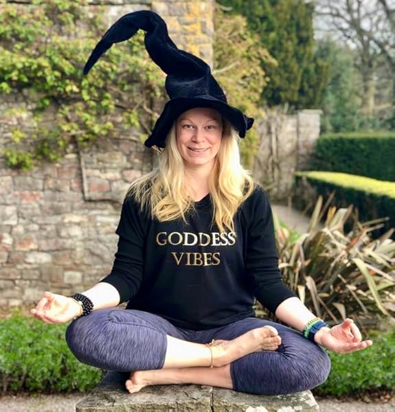 Yoga for Witches eBook Robinson, Sarah Amazon.co.uk Kindle Store