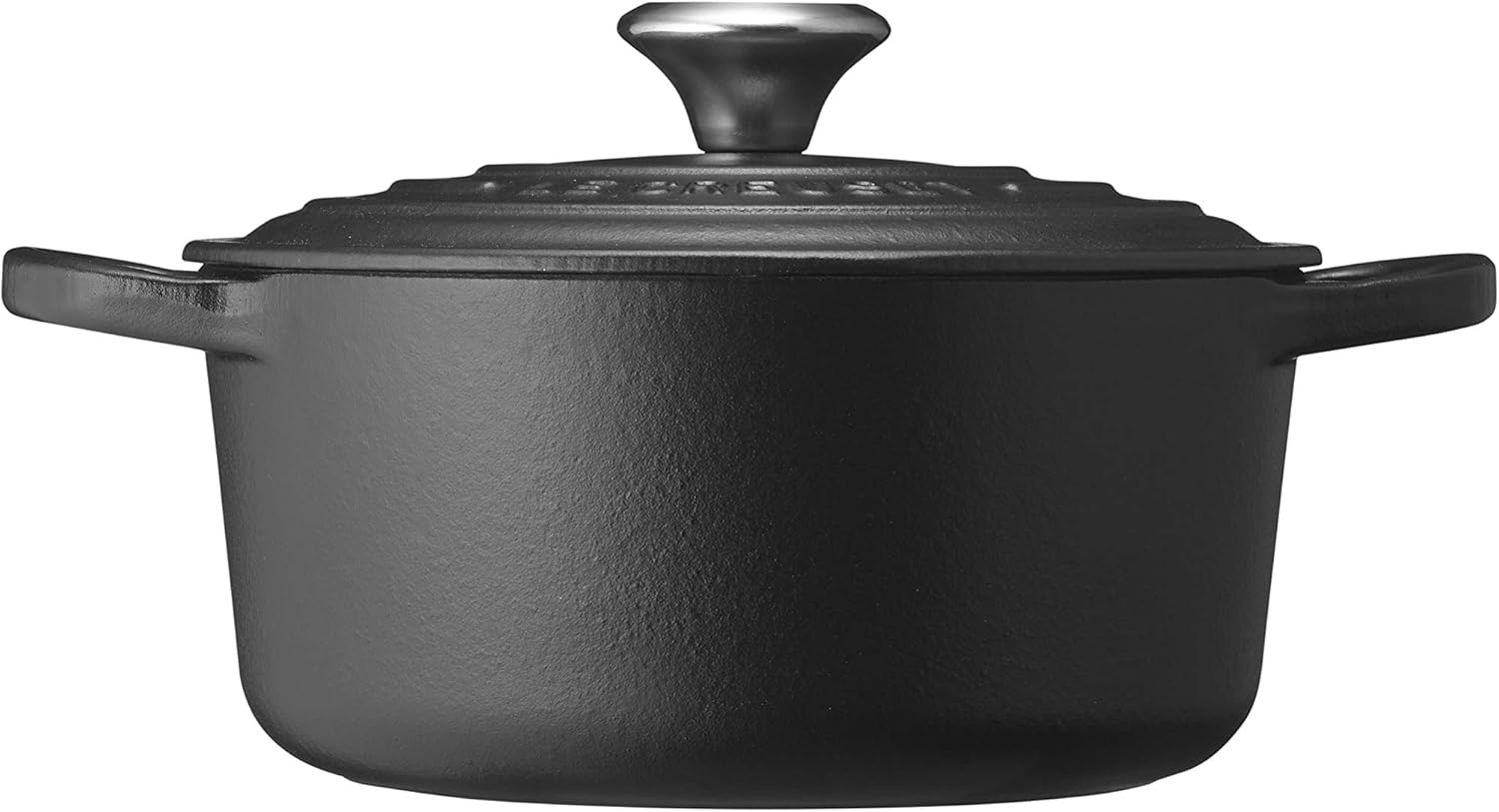 Le Creuset Signature Enamelled Cast Iron Round Casserole Dish With Lid Black Home Garden Home Furniture Diy Suneducationgroup Com
