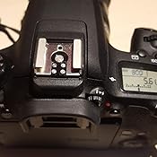 Canon EOS 77D - Cámara réflex de 24.2 MP (vídeo Full HD, WiFi ...