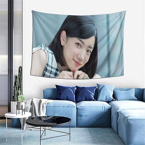 Amazon Co Jp 永野芽郁 ながの めい Mei Nagano タペストリー インテリア 壁掛け おしゃれ 室内装飾 多機能 寝室 カーテン おしゃれ 個性ギフト 新築祝い 結婚祝い プレゼント ウォール アート 60in 40in ホーム キッチン