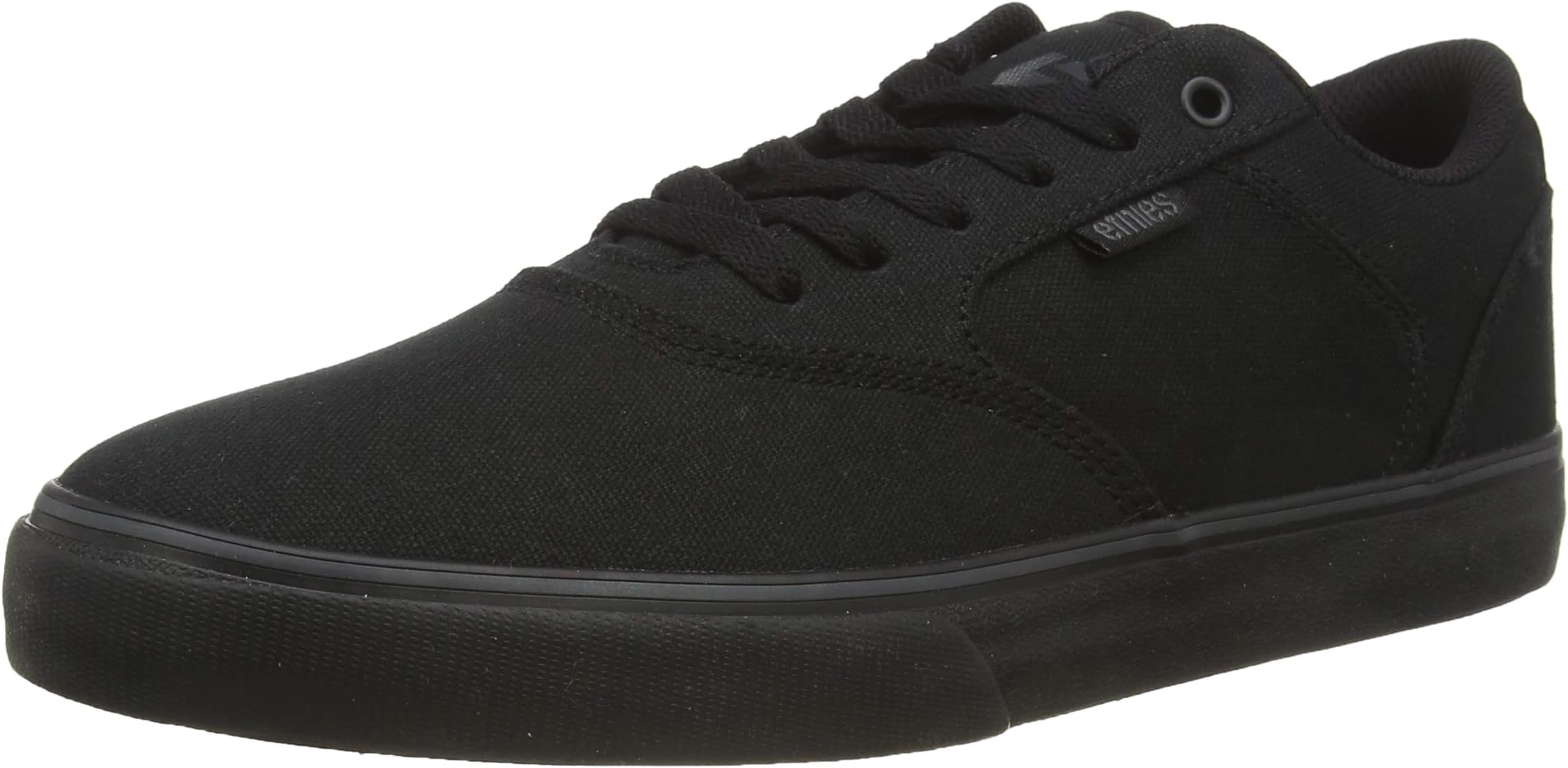 etnies blitz black skate shoes