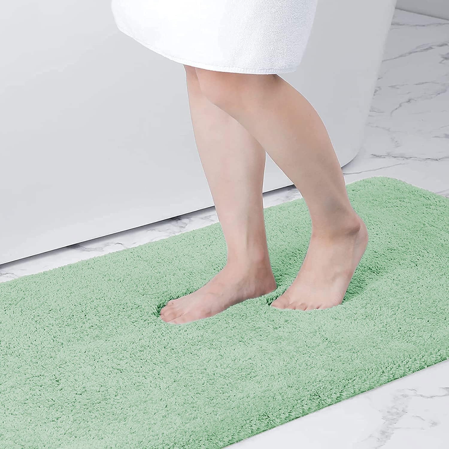 smiry Microfiber Bath Mat 40 x 60 cm, Non-Slip Super Absorbent Bathroom Mat, Extra Soft Machine Wash and Dry, Non-Shedding Bath Mats For Bathroom, Sage Green