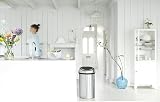 Brabantia 60 Litre Large Kitchen Touch Bin Matt Steel Removable Lid view 4
