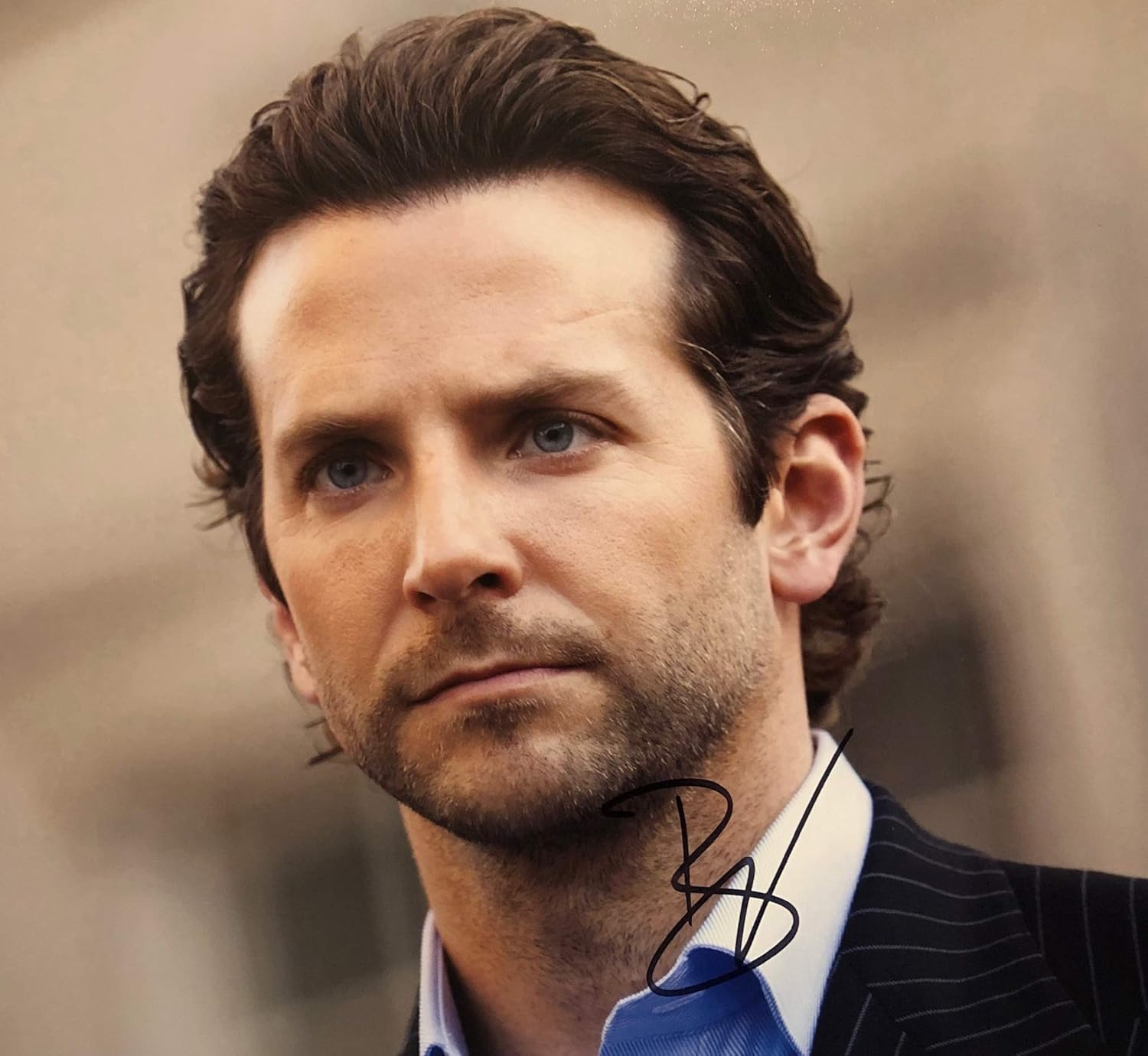 Bradley Cooper Autographed Hand Signed 11x14 Photo Limitless Eddie