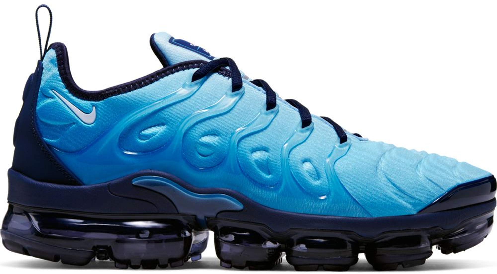 vapormax plus canada