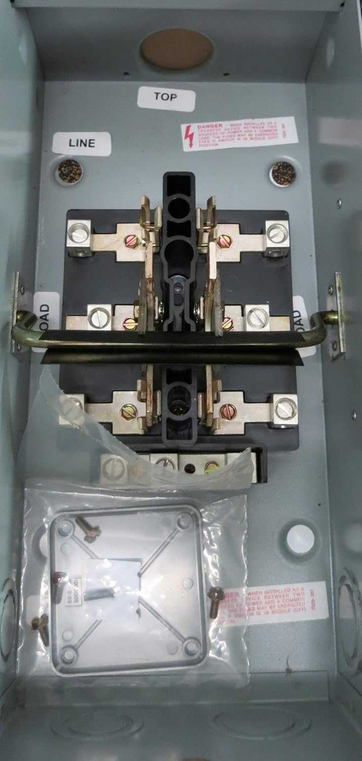 GE Energy Industrial Solutions TC10323R GE Outdoor Double Pole Double Throw Safety Switch, 100-Amp - Circuit Breaker Panel Safety Switches - 