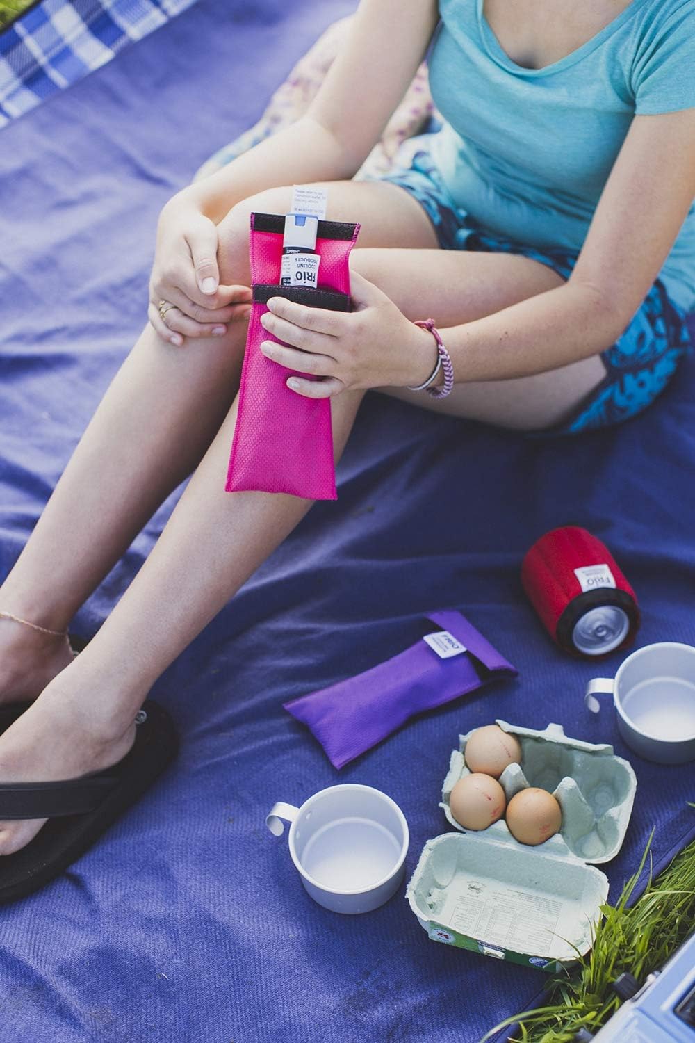FRIO Large Insulin Cooling Carrying Case/Wallet - Blue - Evaporative Cooler - Keeps Insulin Cool Without Ever Needing ice Packs or Refrigeration! Accept NO Imitation!-Low Shipping Rates-: Health & Personal Care