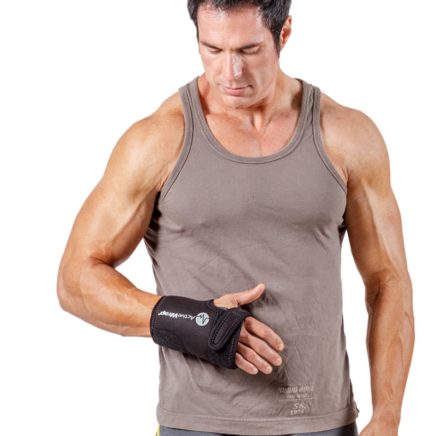 AW ACTIVEWRAP Hand and Wrist Ice/Heat Wrap Perfect for Sprained Wrist