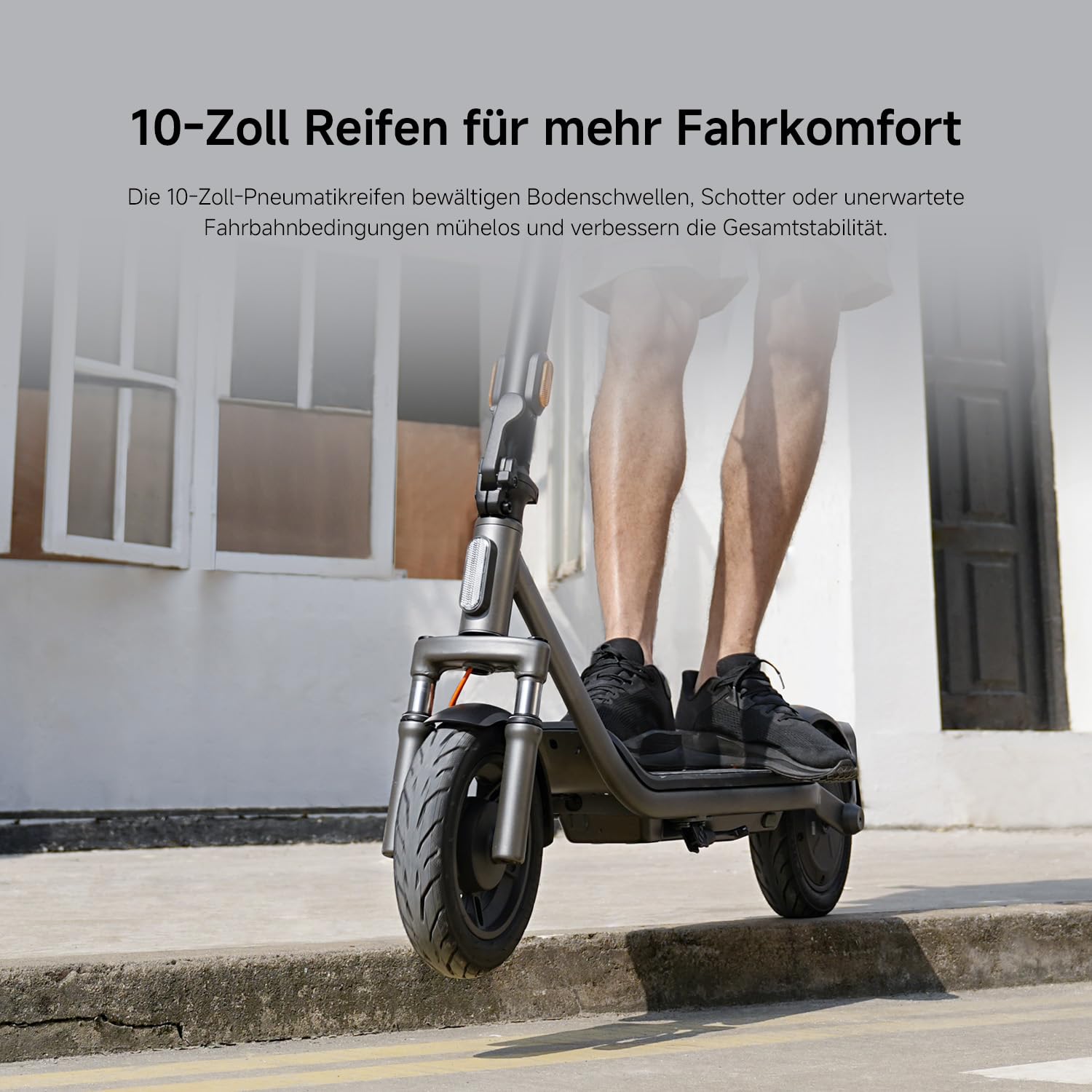 Xiaomi E-Scooter 6 Lite mit Deutscher Straßenzulassung, Dual-Federung vorn, 25 km Reichweite, 10"-Luftreifen, 500 W Spitzenleistung, Bremsen vorn Trommel & hinten E-ABS, faltbar, mit App Control 2