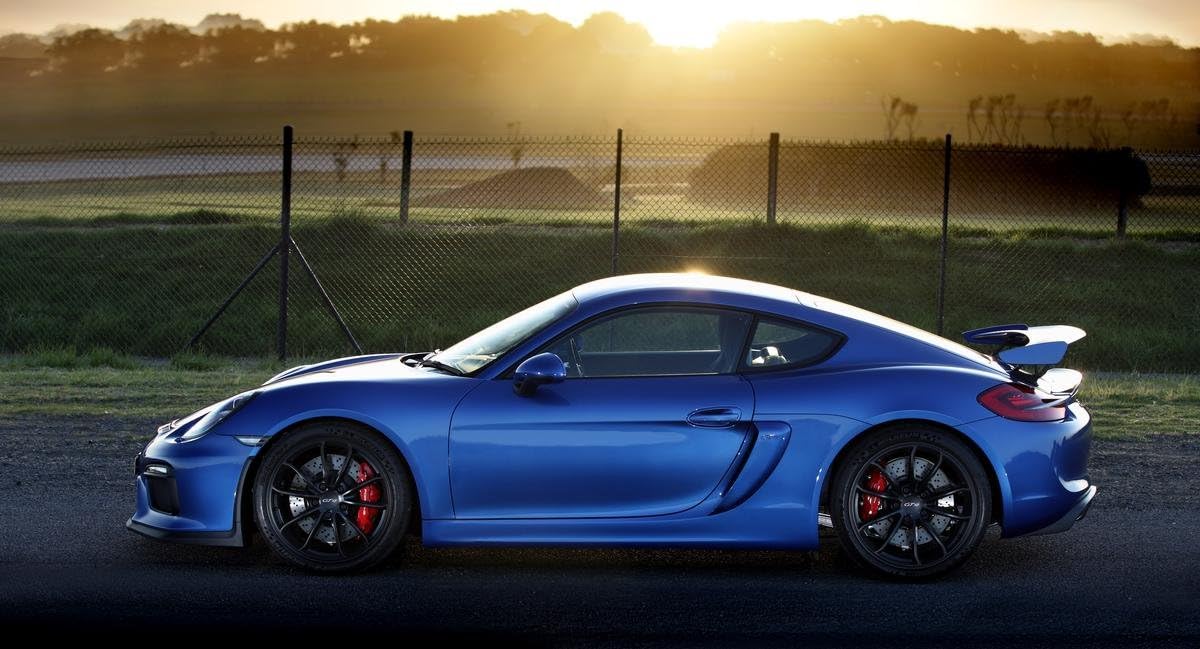 Porsche cayman gt 4