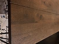 Review Image by L. Esparza