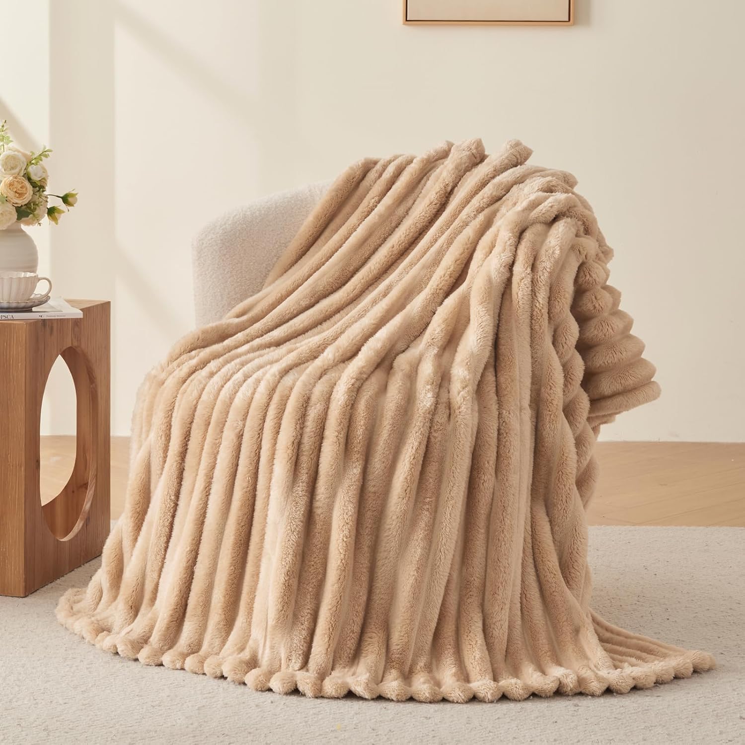 Wajade Fluffy Flannel Blanket Faux Fur Bed Throw Super Soft Warm Large Blanket for Bed Sofa Car,Linen 153x203CM