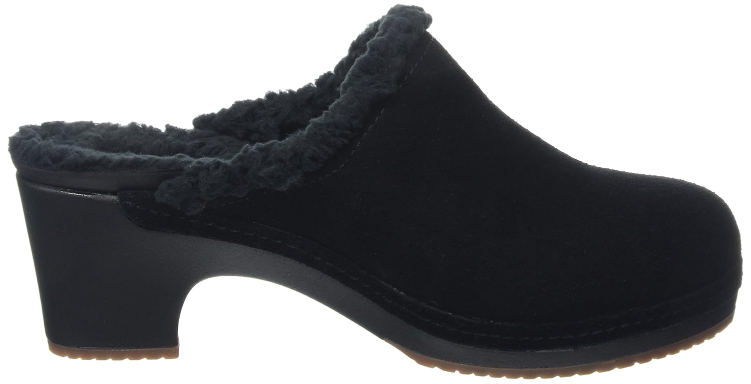 crocs women's sarah lined clogs