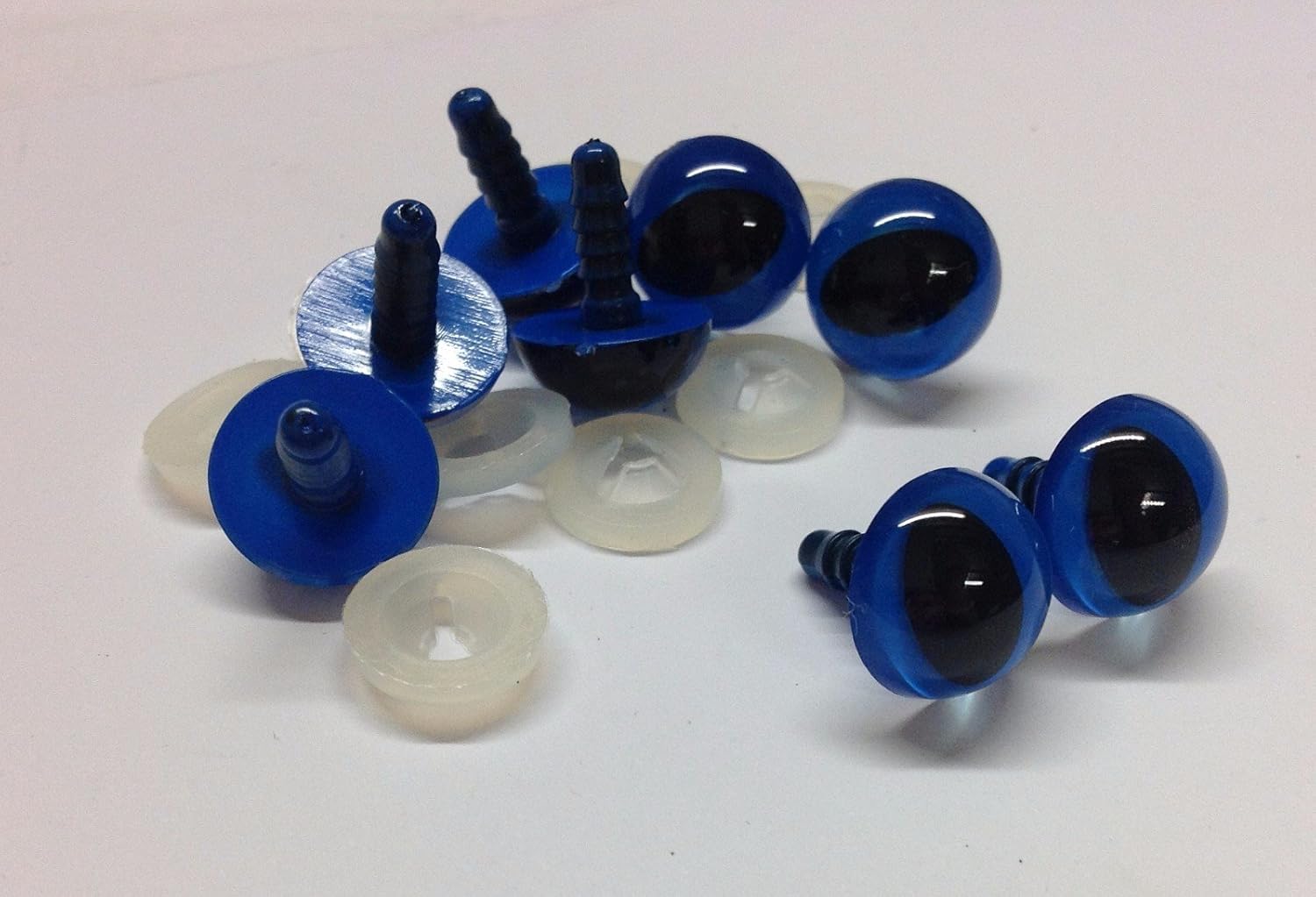 celloexpress Pack of 4 Pairs CATS Blue Eyes with Plastic Backs 15mm