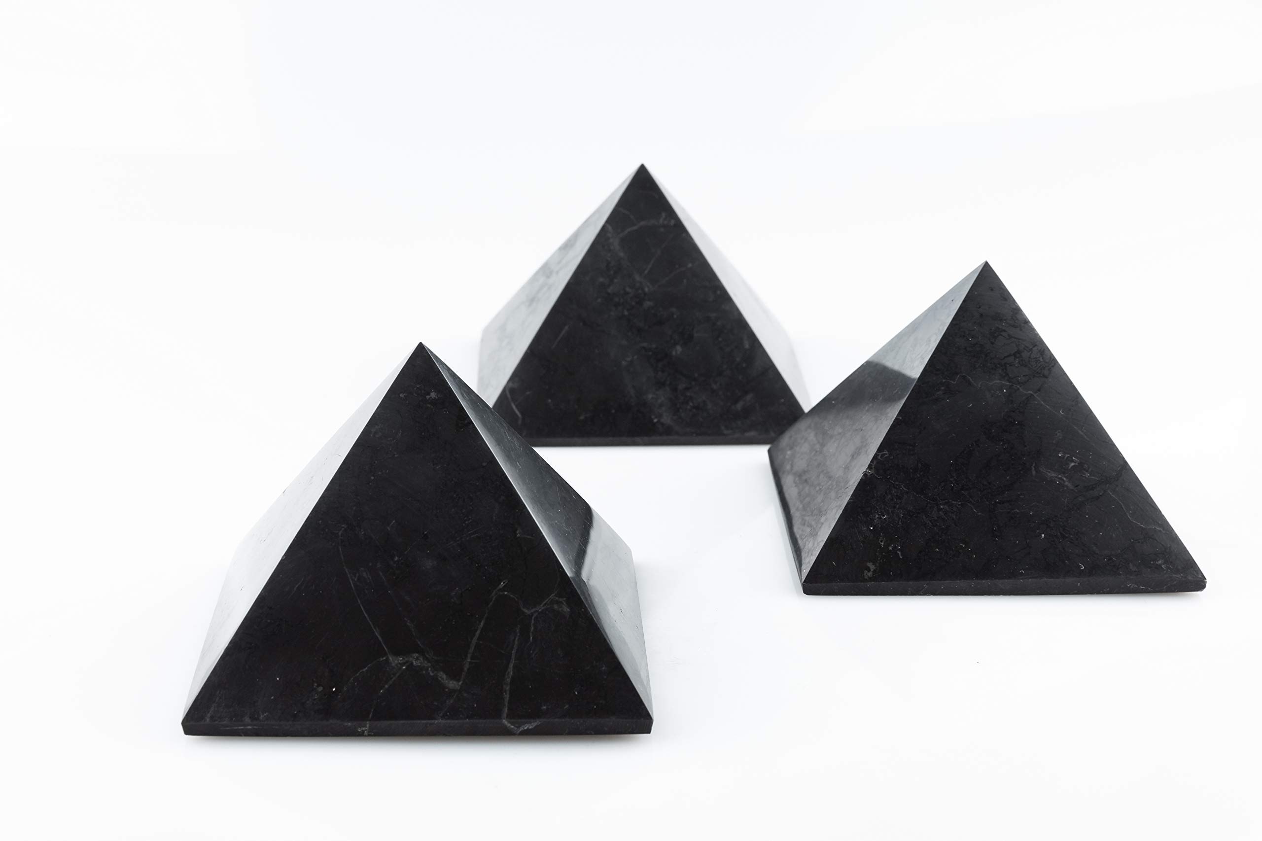 SN NATURSTEIN UG - Polished Shungite Pyramid | Gem Stone from Karelia - 3 x 10 cm