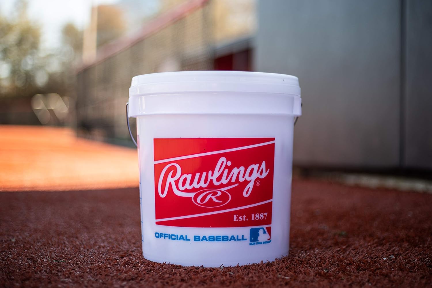 Rawlings Official League Recreational Grade OLB3/R8U Baseballs, Bucket of 24 Balls, OLB3BUCK24: Sports & Outdoors