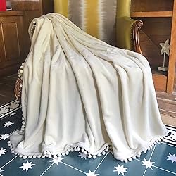 FANSIY Flannel Throw Blanket with Pompom Tassel