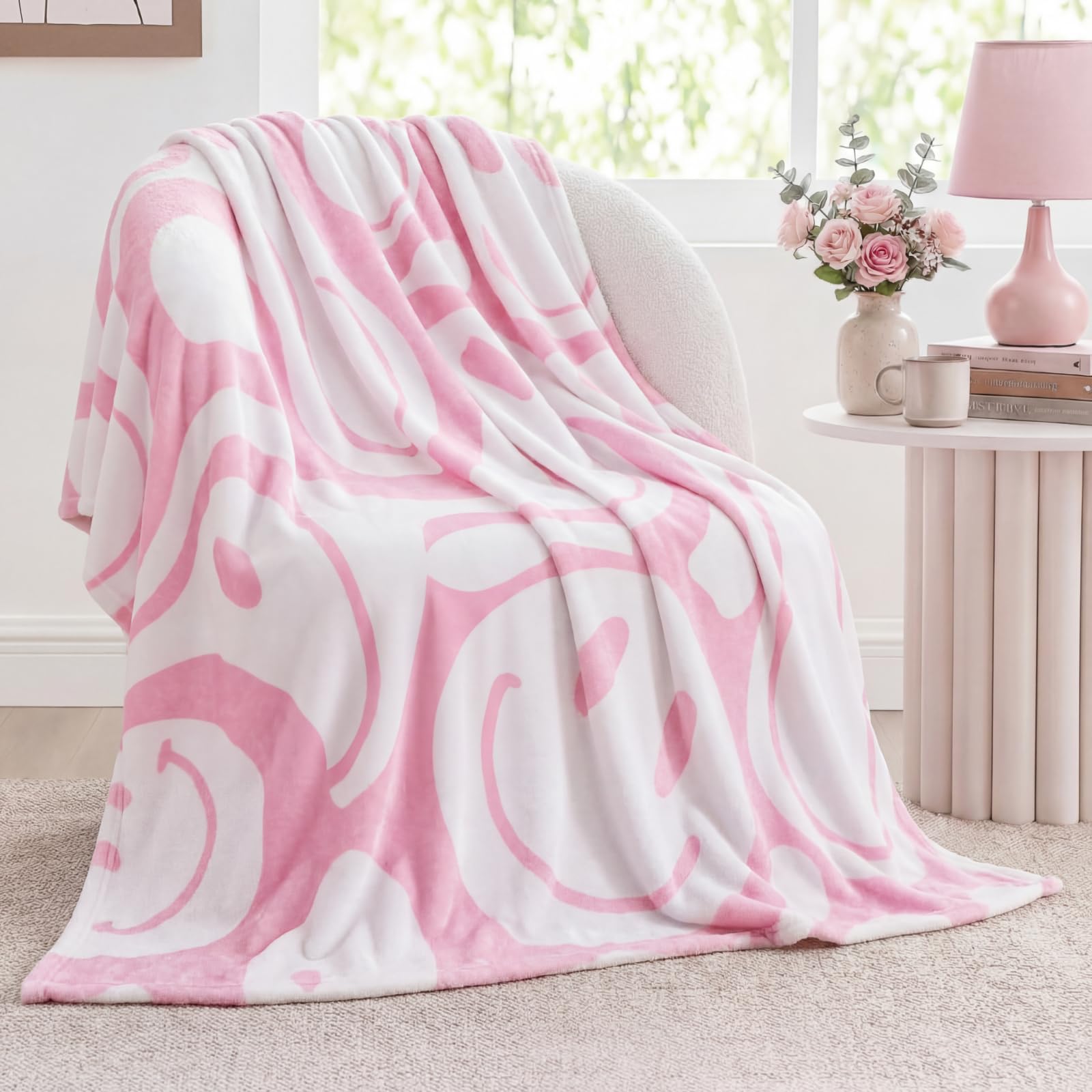 Frienda Preppy Throw Blanket - Pink Smile Face, Soft Flannel, Plush Fuzzy, 50" x 60" (Distort Smile Face) - Perfect for Dormitory & Living Room — image 1
