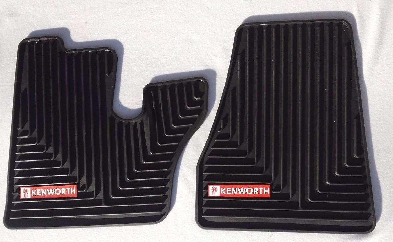 Amazon Com Kenworth T600 660 W900 C500 Oem Black Rubber Floor