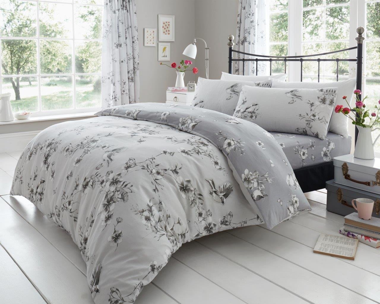 GC GAVENO CAVAILIA Printed Duvet Cover Sets, Reversible Bedding Bed Set, Polycotton Quilt Covers, Humming Bird-Grey, King (674214)