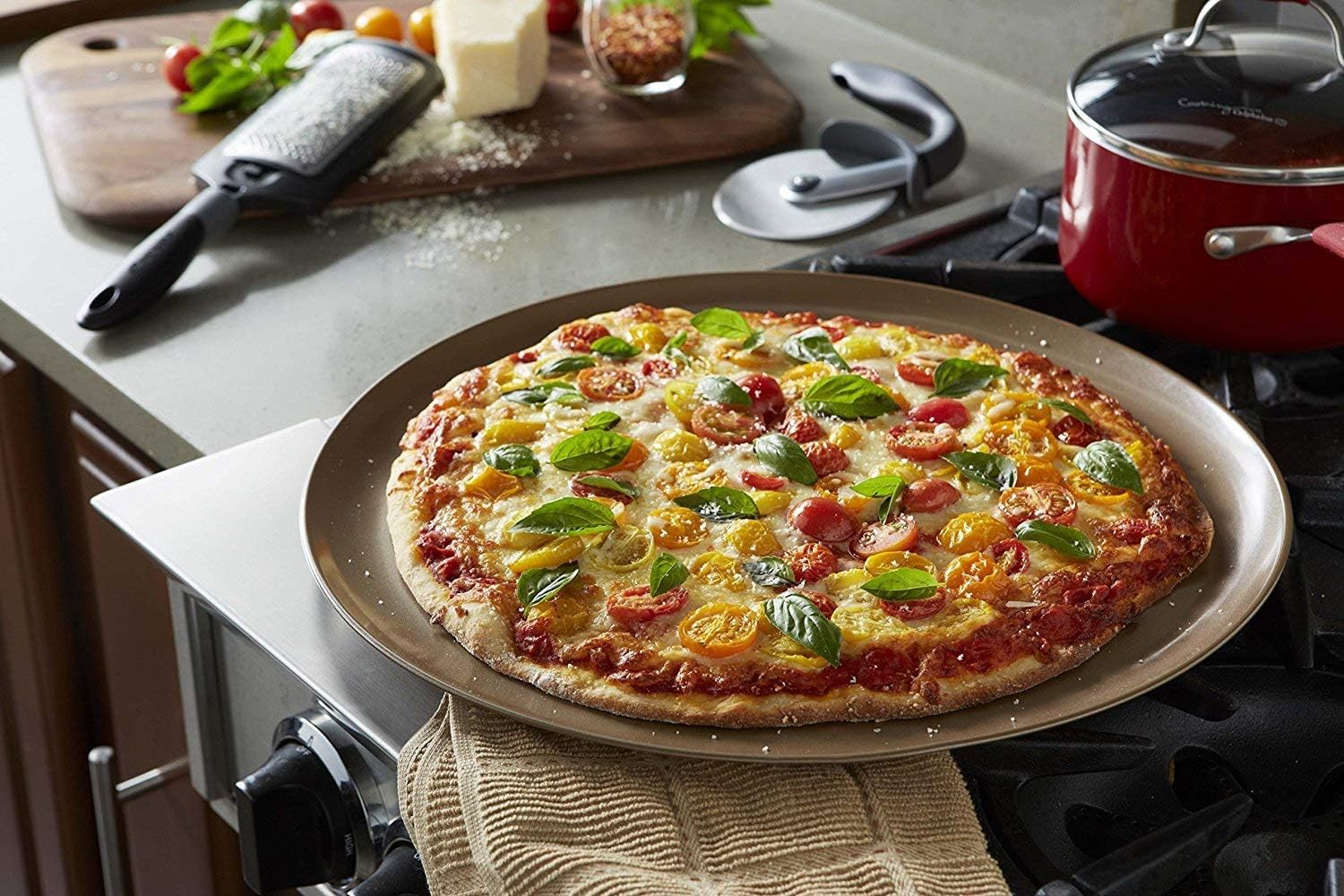 Calphalon 16-Inch Nonstick Pizza Pan, Toffee, 1893302: Kitchen & Dining