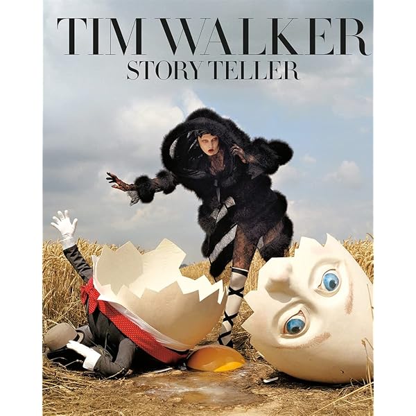 Amazon.com: Tim Walker Pictures: 8601200933383: Walker, Tim: Books