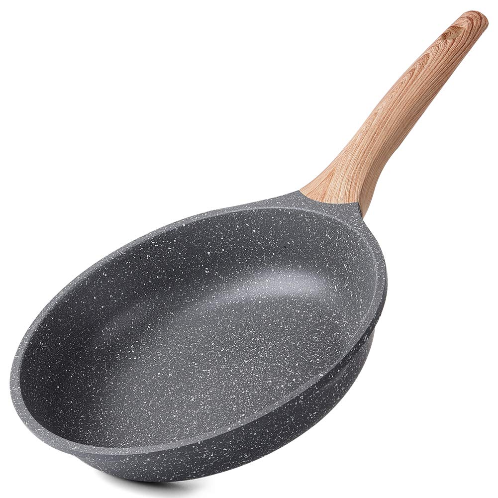 Omelette pan for induction hob
