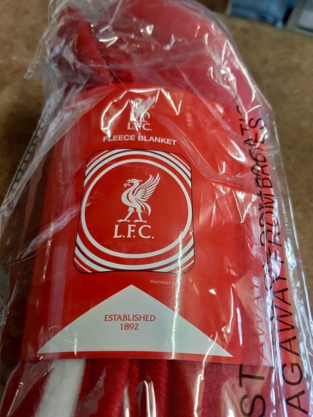Liverpool LFC FC Fleece Blanket Brand New Official Licensed Item Amazon.co.uk Luggage