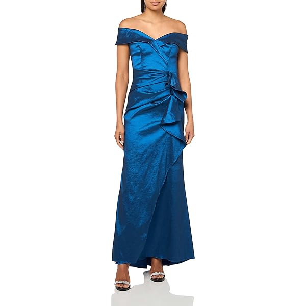 green emerald velvet dress Amazon.com: Ignite Evenings Women's Petite Off The Shoulder Sequined  Embroidered Gown, Navy, 10P : Clothing, Shoes & Jewelry main image 1