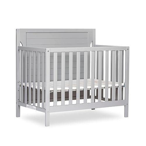 Dream On Me Bellport in Convertible Mini/Portable Crib in