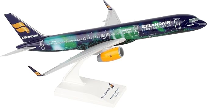 Amazon Sky Marks 1 150 757 0 アイスランド航空 Hekla Aurora 完成品 ミニカー ダイキャストカー ホビー