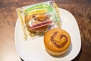 ROYAL CARIBBEAN BAKERY Jamaican Style Cakes, Dozen, 5 Oz. Packs (Guava Swirl)