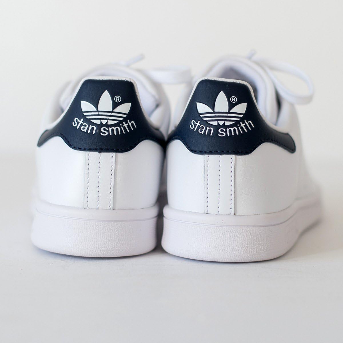 adidas(アディダス) スタンスミス M20325 Running White/New Navy(ホワイト×ネイビー) 27.5cm