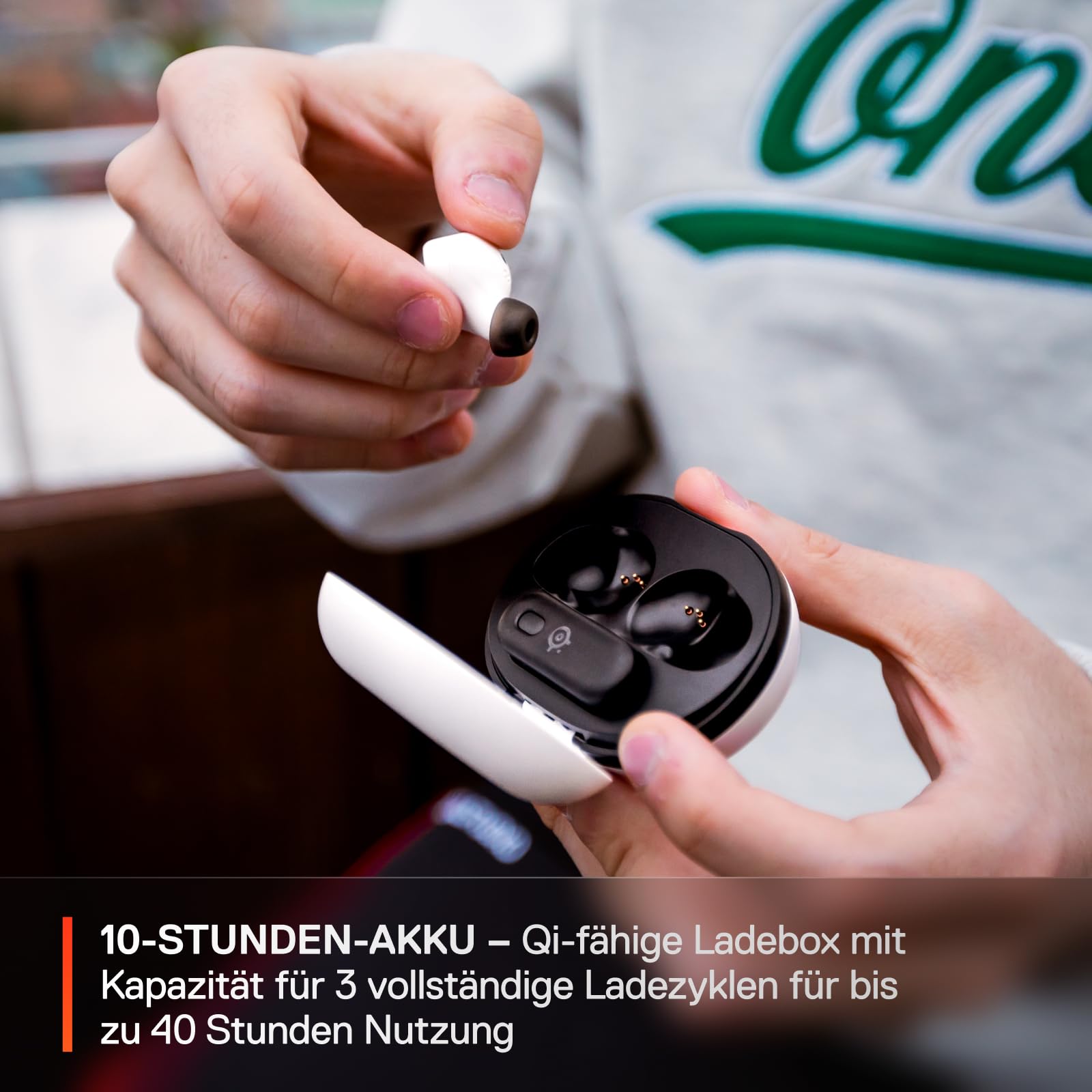 SteelSeries Arctis GameBuds für PS5 - Wireless In Ear Gaming Kopfhörer - 2,4GHz + BT5.3 - ANC/Transparenzmodus - Wasserbeständig IP55 - 40 Std. Akku - Drahtloses Laden - Für PS5, PC, Switch 2, Mobil 8